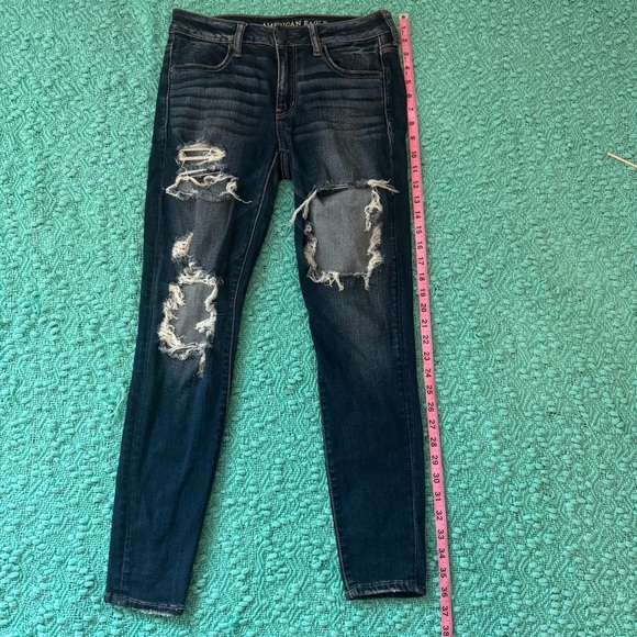 American Eagle Open Knee Distressed Destroyed Super Stretch X Jeggings - 6 Short - Picture 4 of 7